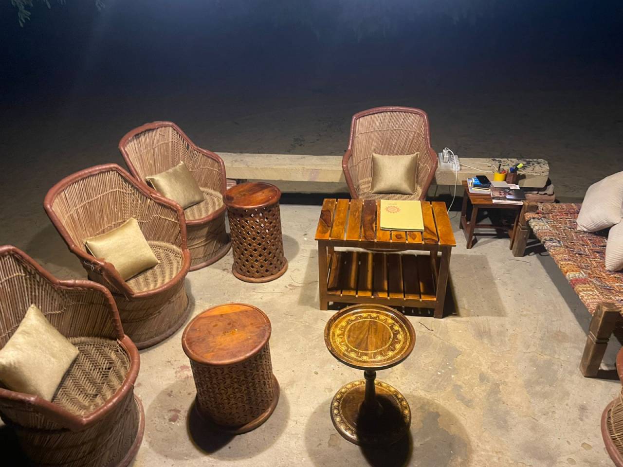 Jaisalmer desert camp booking